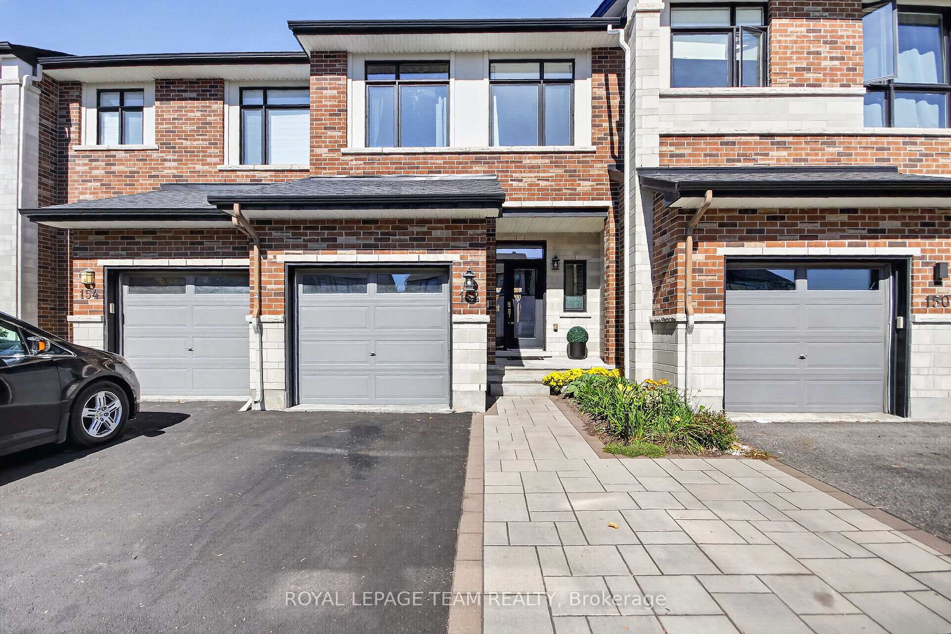 Photo 2 of 152 Mattingly Way, Ottawa, Riverside South/Gloucester Glen — HOMEH
