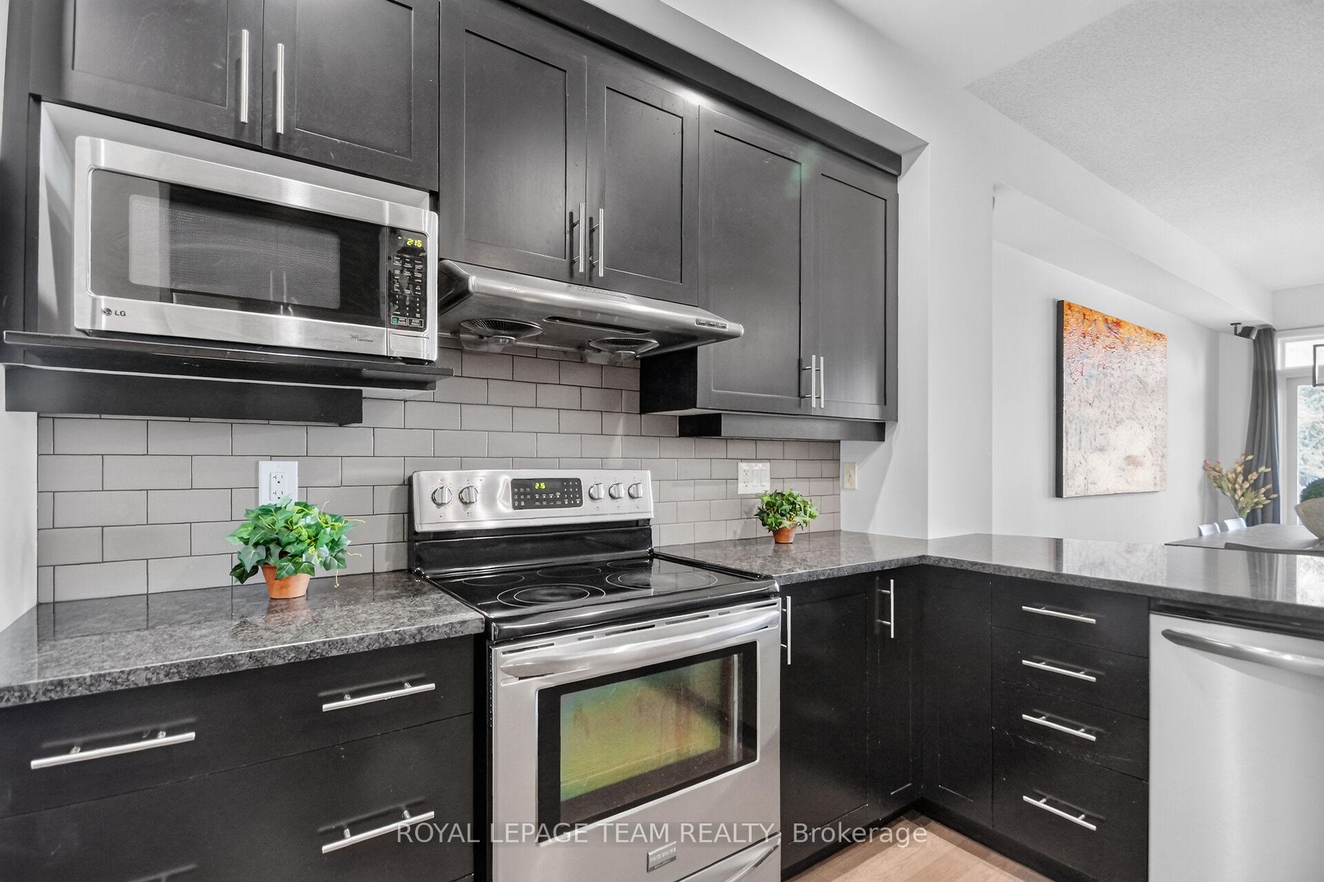 Photo 49 of 152 Mattingly Way, Ottawa, Riverside South/Gloucester Glen — HOMEH
