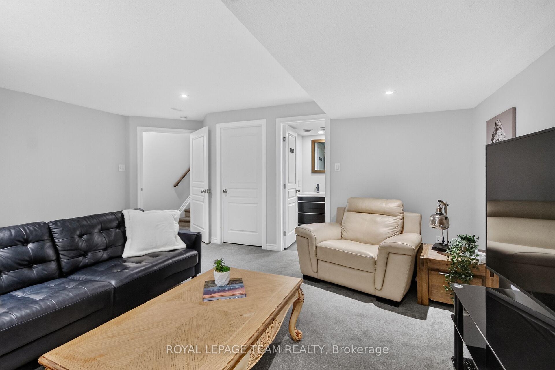 Photo 94 of 152 Mattingly Way, Ottawa, Riverside South/Gloucester Glen — HOMEH