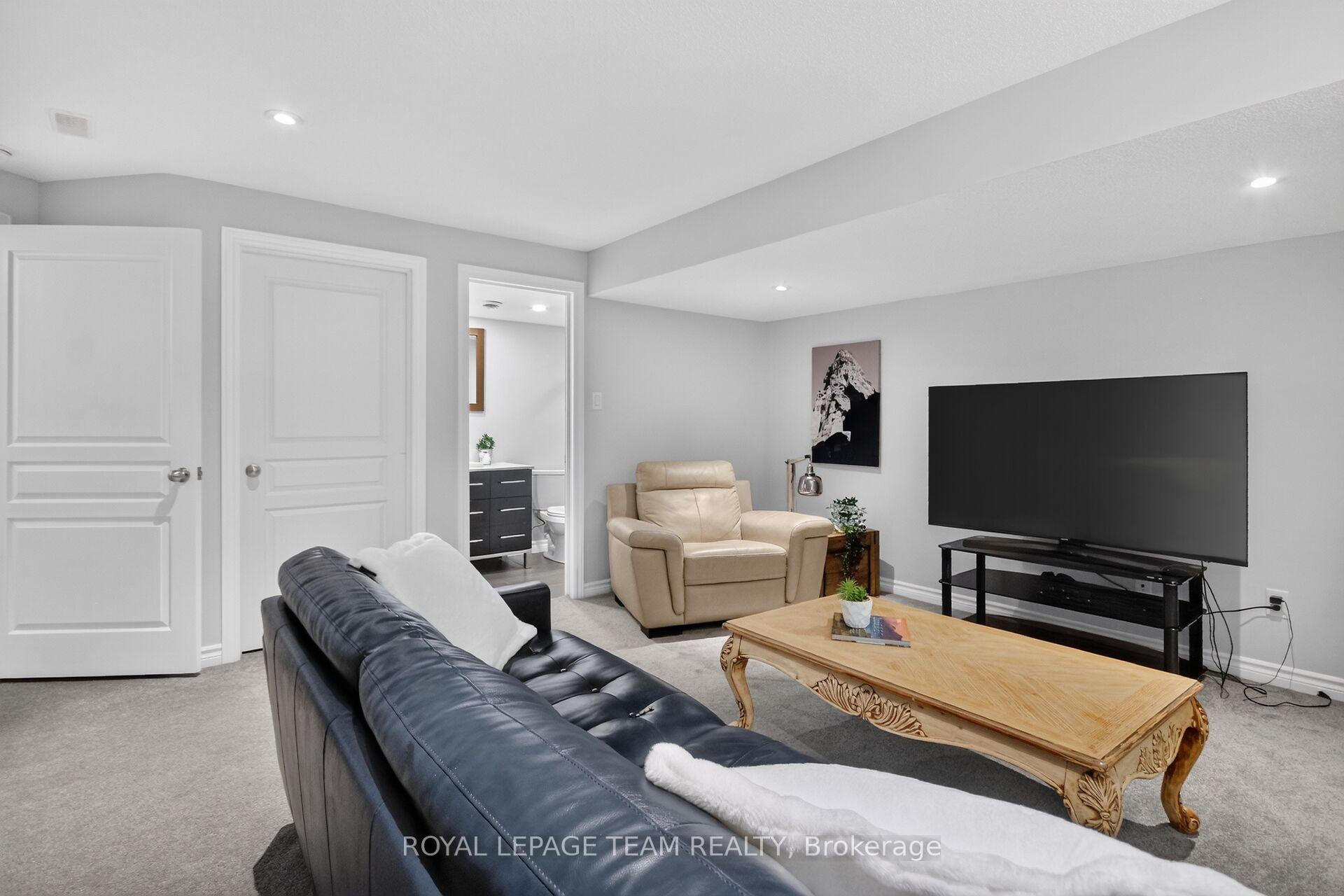 Photo 96 of 152 Mattingly Way, Ottawa, Riverside South/Gloucester Glen — HOMEH