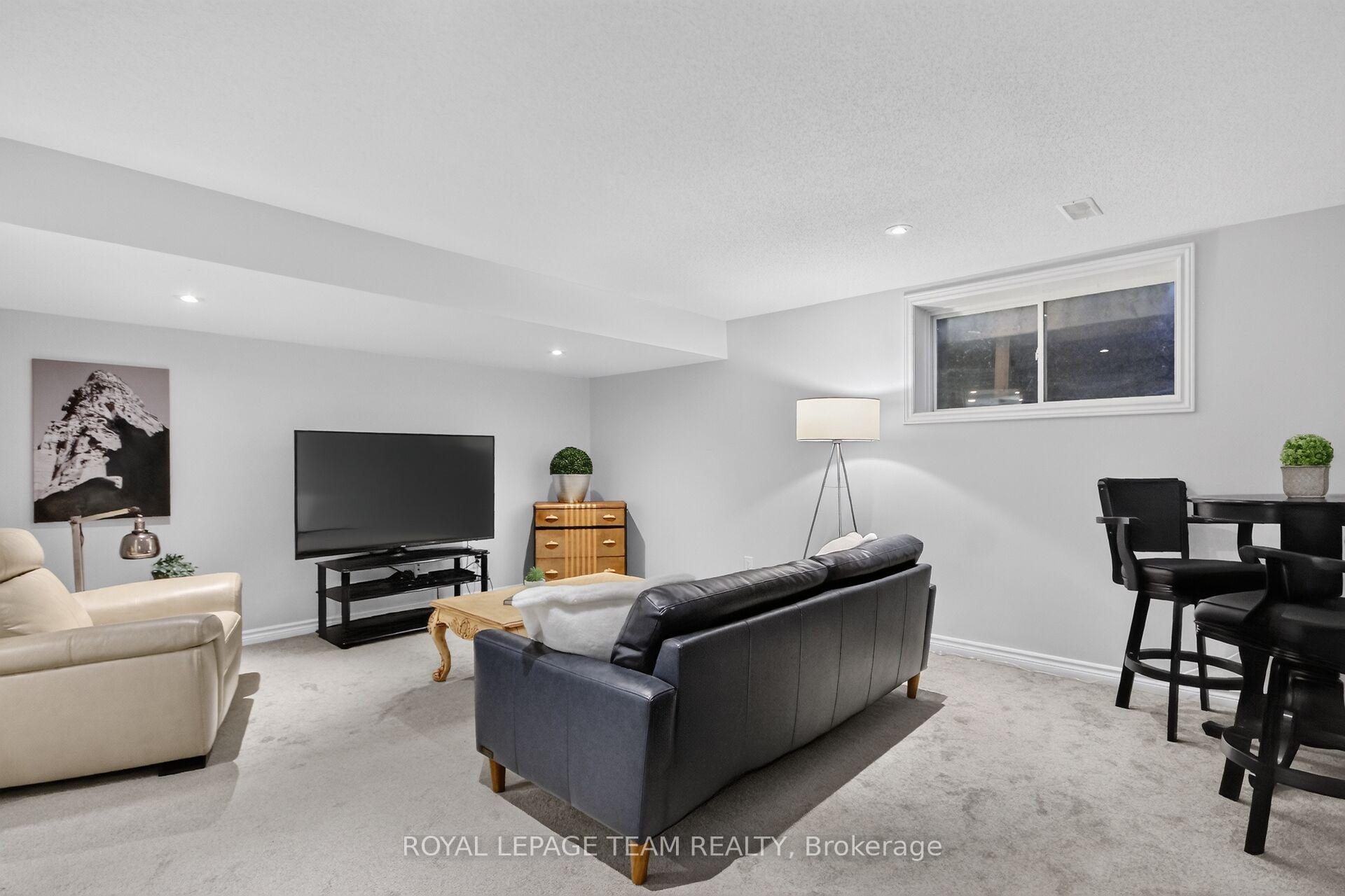 Photo 98 of 152 Mattingly Way, Ottawa, Riverside South/Gloucester Glen — HOMEH