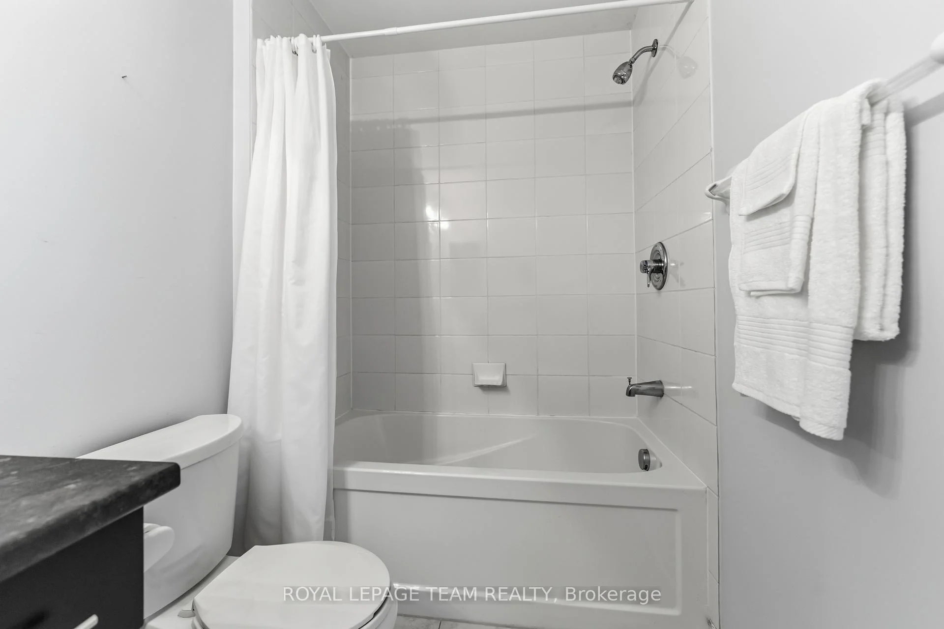 Photo 79 of 152 Mattingly Way, Ottawa, Riverside South/Gloucester Glen — HOMEH
