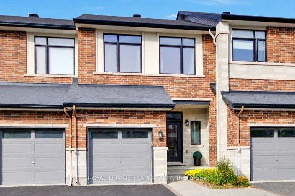 Photo 6 of 152 Mattingly Way, Ottawa, Riverside South/Gloucester Glen — HOMEH