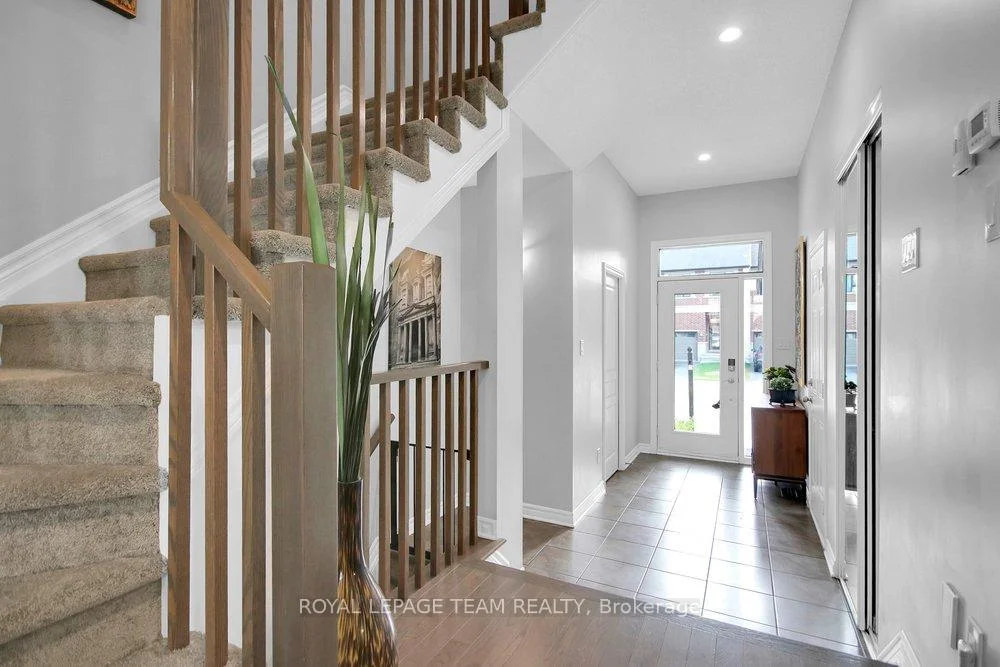 Photo 15 of 152 Mattingly Way, Ottawa, Riverside South/Gloucester Glen — HOMEH