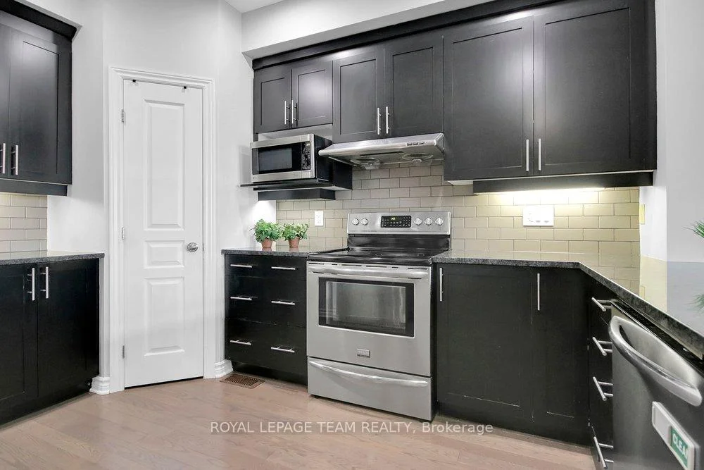 Photo 48 of 152 Mattingly Way, Ottawa, Riverside South/Gloucester Glen — HOMEH