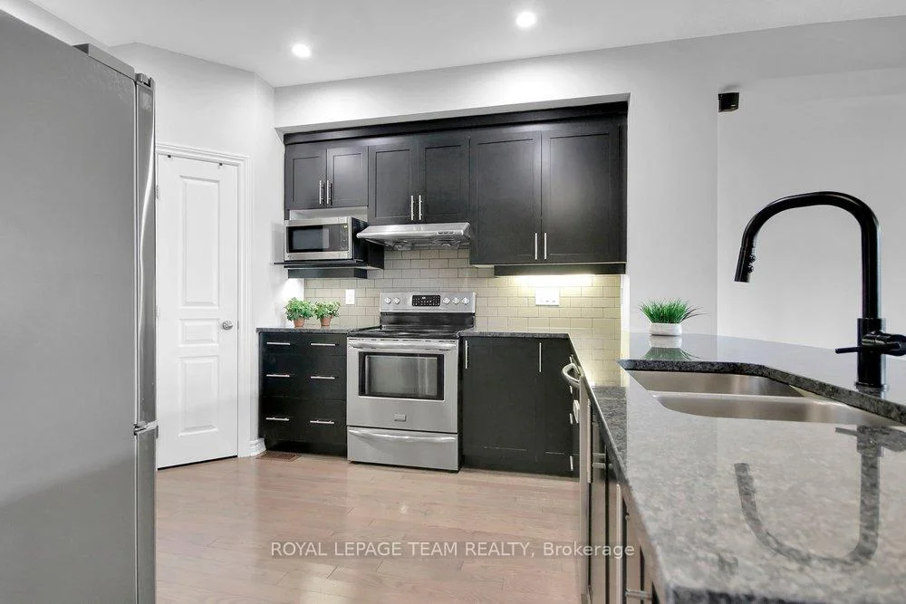 Photo 54 of 152 Mattingly Way, Ottawa, Riverside South/Gloucester Glen — HOMEH