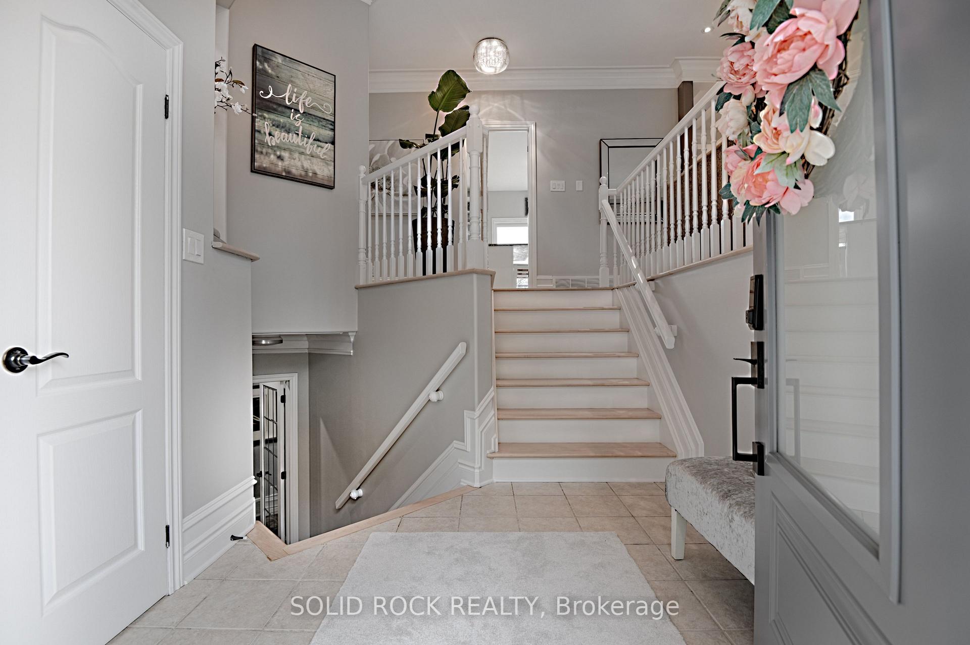 Photo 3 of 7040 Donwel Drive, Ottawa, Greely — HOMEH