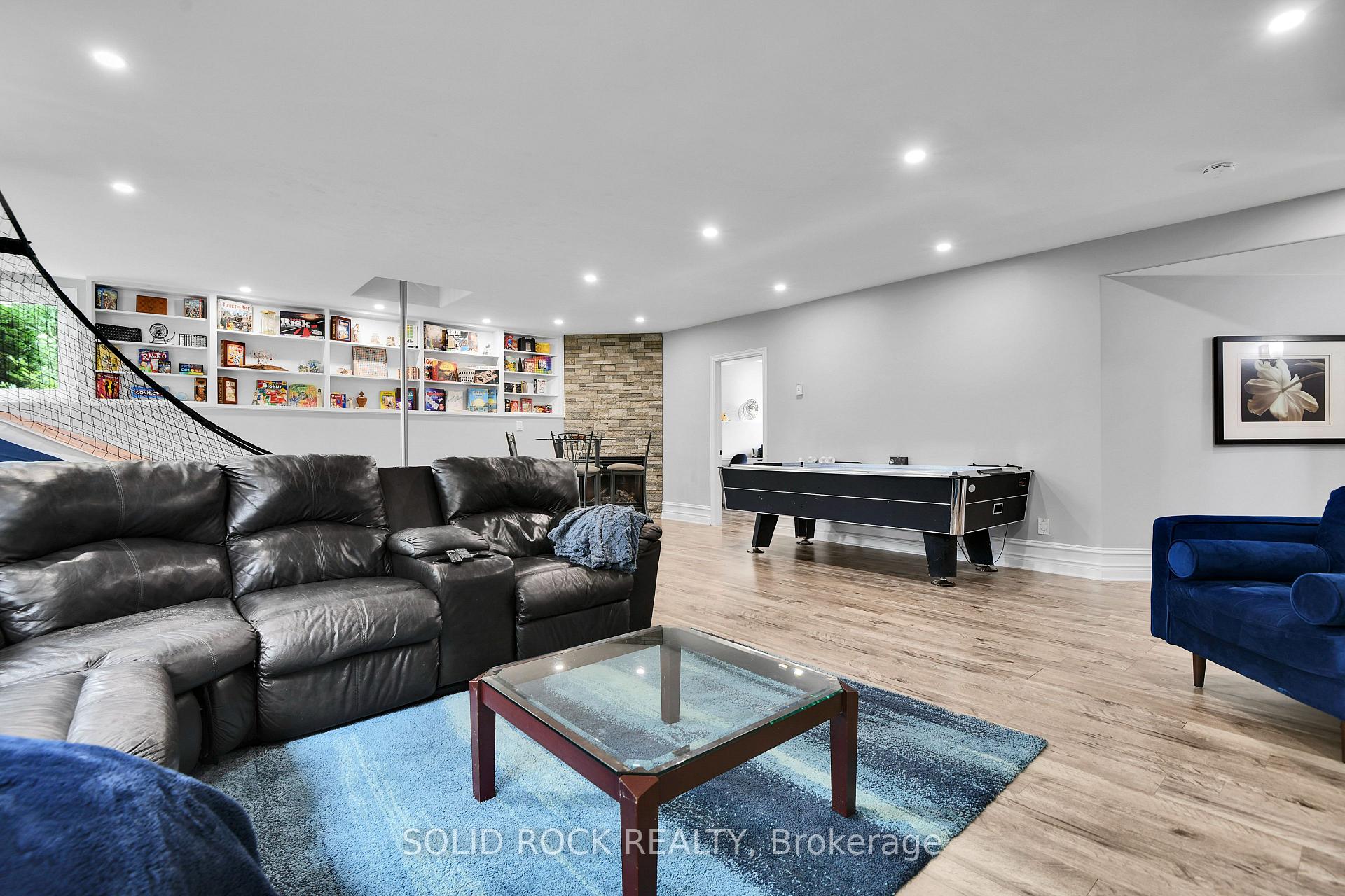 Photo 22 of 7040 Donwel Drive, Ottawa, Greely — HOMEH