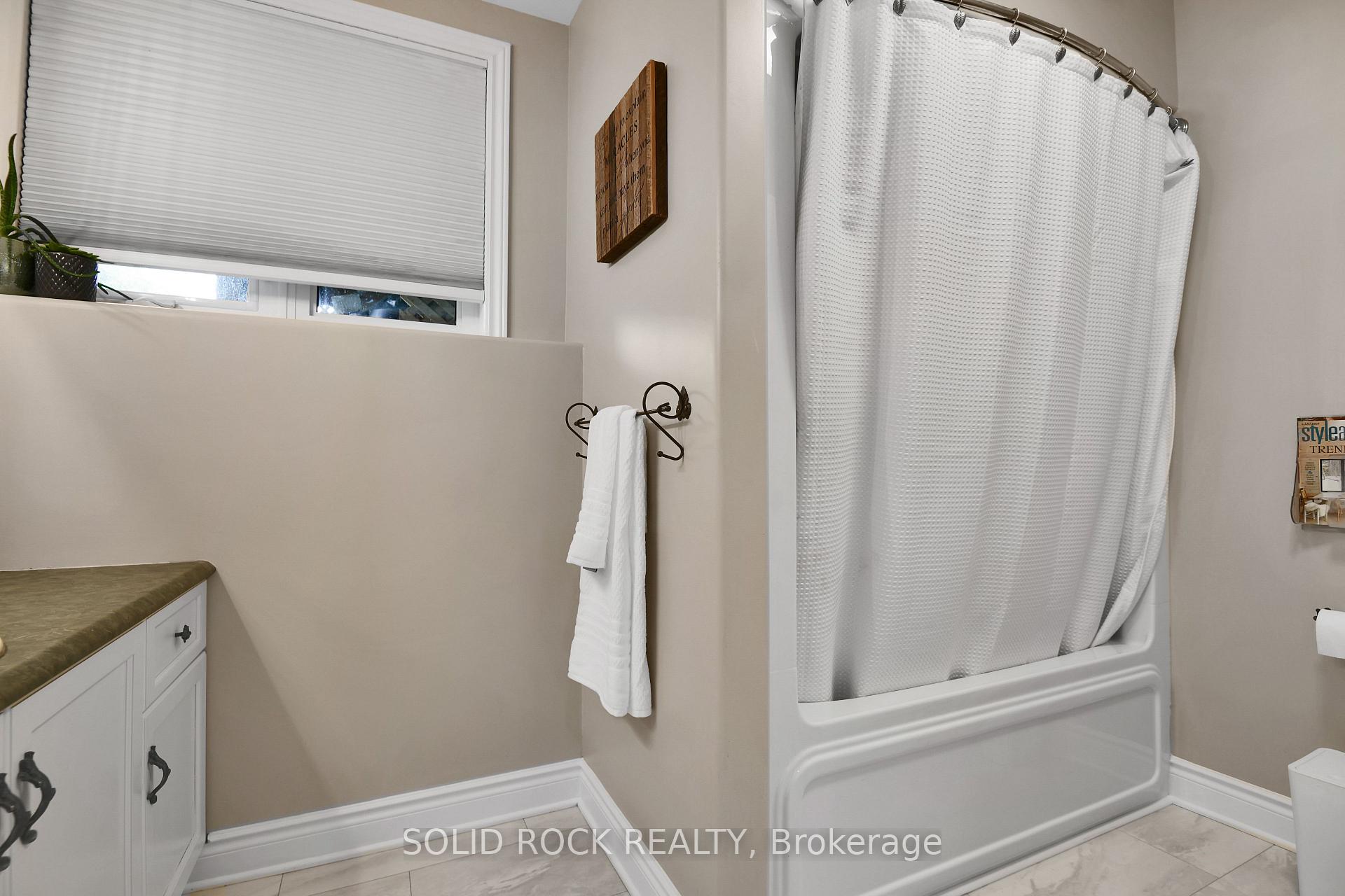 Photo 29 of 7040 Donwel Drive, Ottawa, Greely — HOMEH