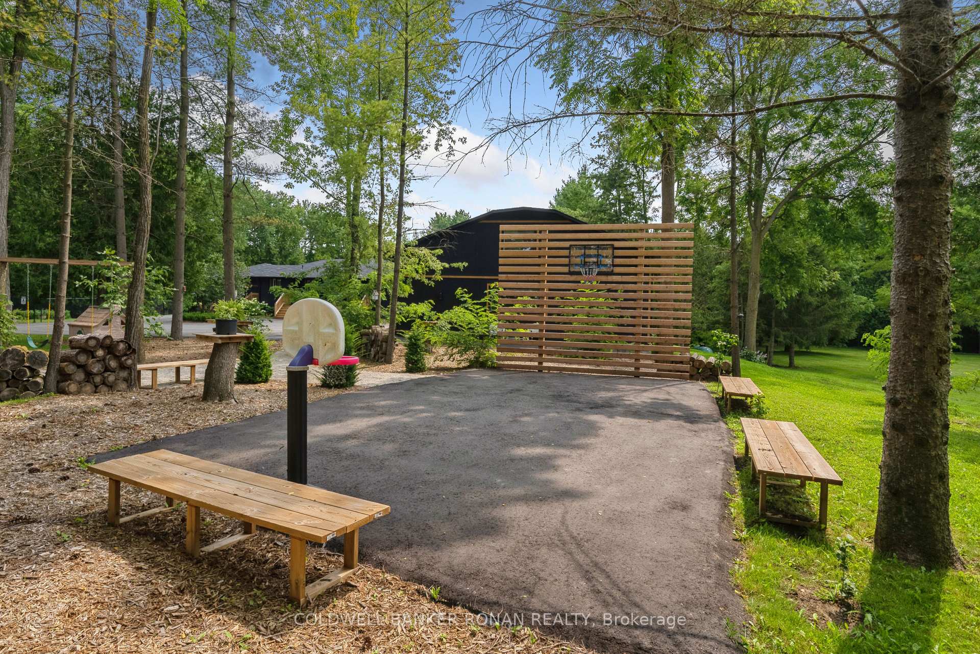 Photo 25 of 6591 6th Line, New Tecumseth, Rural New Tecumseth — HOMEH