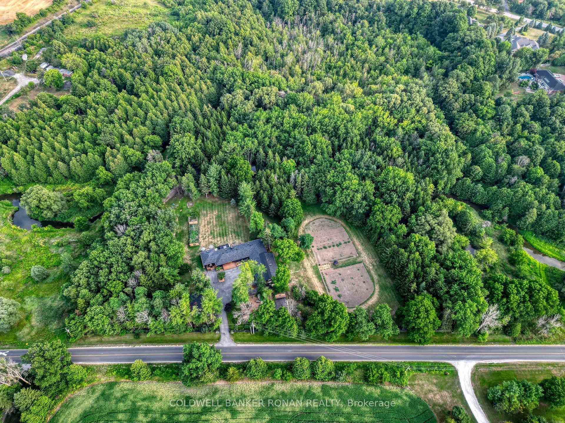Photo 33 of 6591 6th Line, New Tecumseth, Rural New Tecumseth — HOMEH