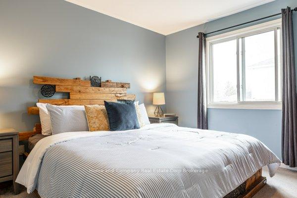 Photo 17 of 127 Walsh Crescent, Stratford — HOMEH