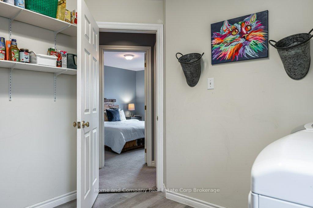 Photo 23 of 127 Walsh Crescent, Stratford — HOMEH