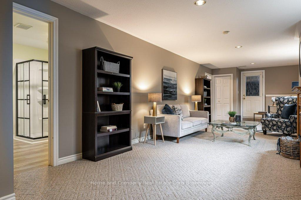 Photo 25 of 127 Walsh Crescent, Stratford — HOMEH