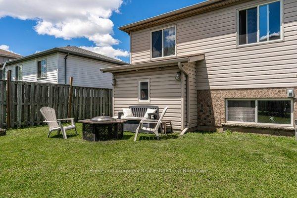 Photo 38 of 127 Walsh Crescent, Stratford — HOMEH