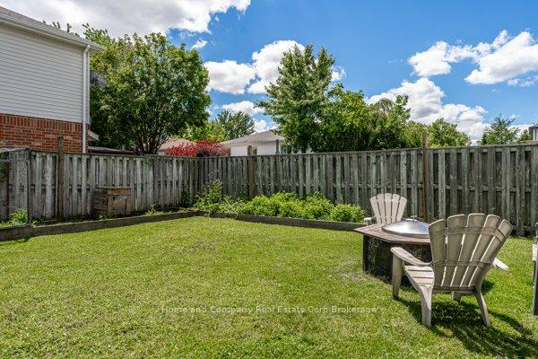 Photo 39 of 127 Walsh Crescent, Stratford — HOMEH