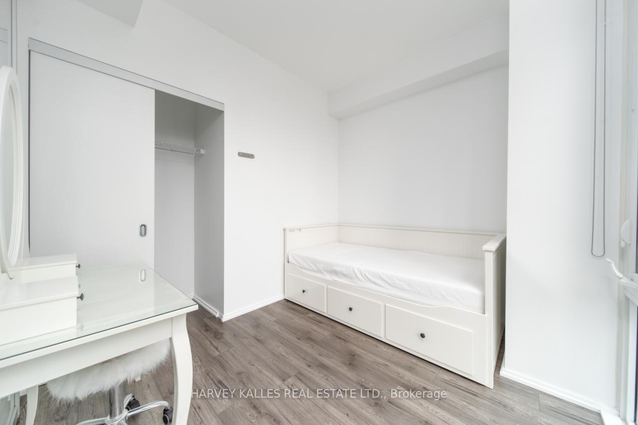 Photo 19 of Unit 1202, 75 St Nicholas Street, Toronto, Bay Street Corridor — HOMEH