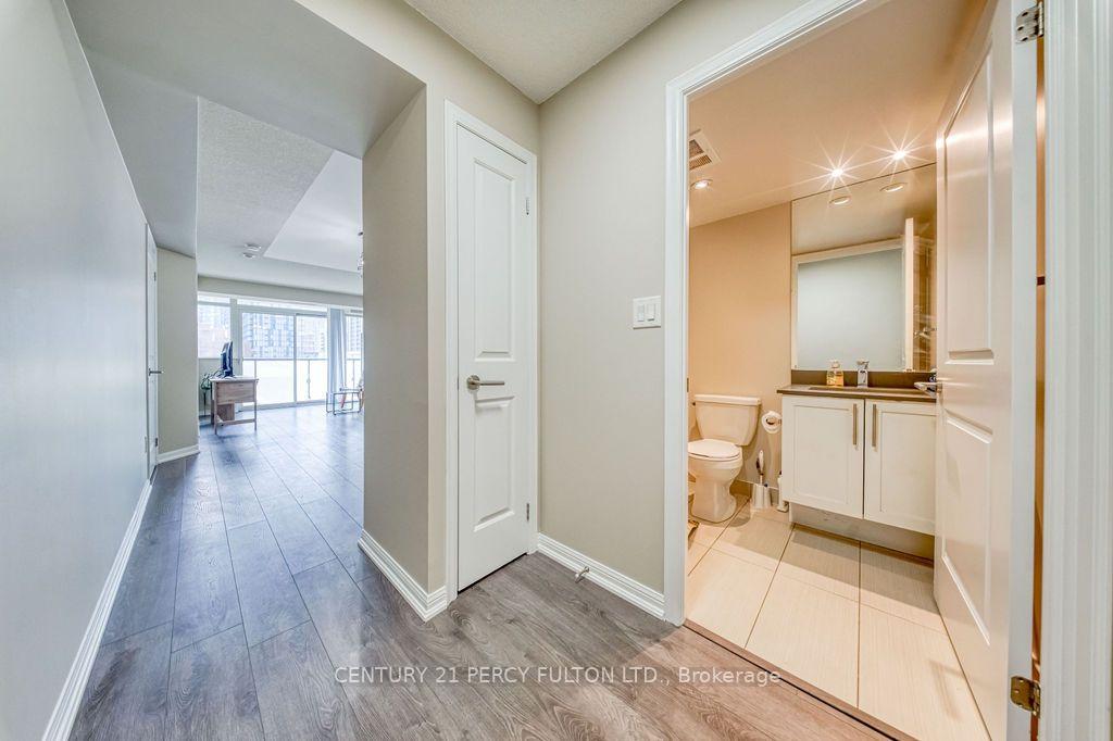 Photo 6 of Unit 1107, 400 Adelaide Street E, Toronto, Moss Park — HOMEH