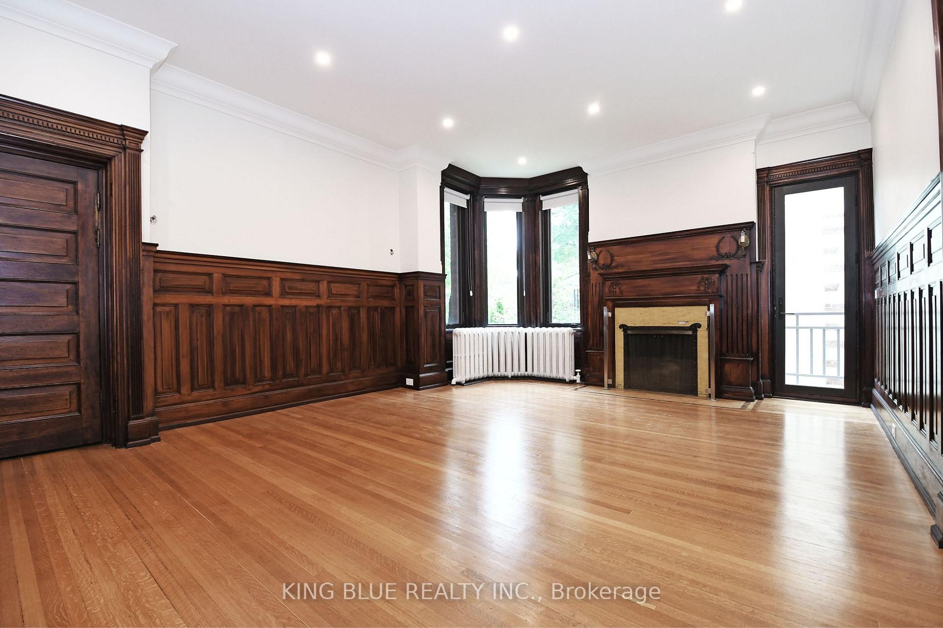 Photo 10 of Unit A, 145 Madison Avenue, Toronto, The Annex — HOMEH