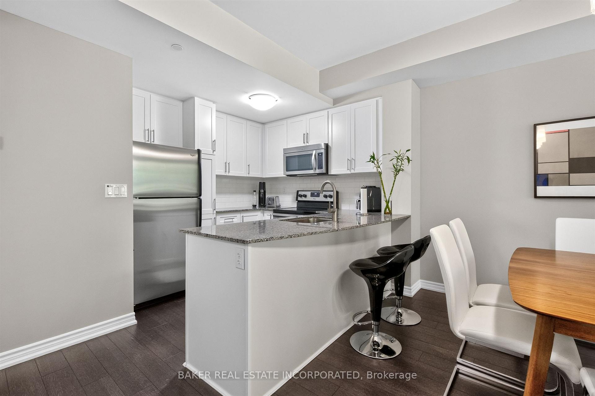 Photo 5 of Unit TH 31, 120 Twenty Fourth Street, Etobicoke, Long Branch — HOMEH