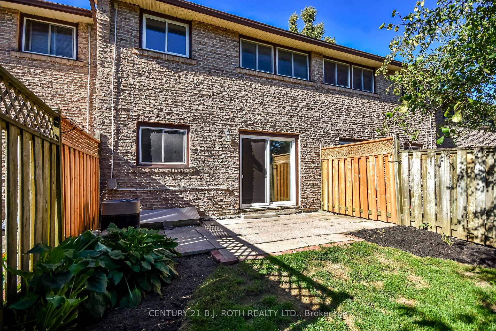 Photo 5 of Unit 18, 67 Fittons Road E, Orillia — HOMEH