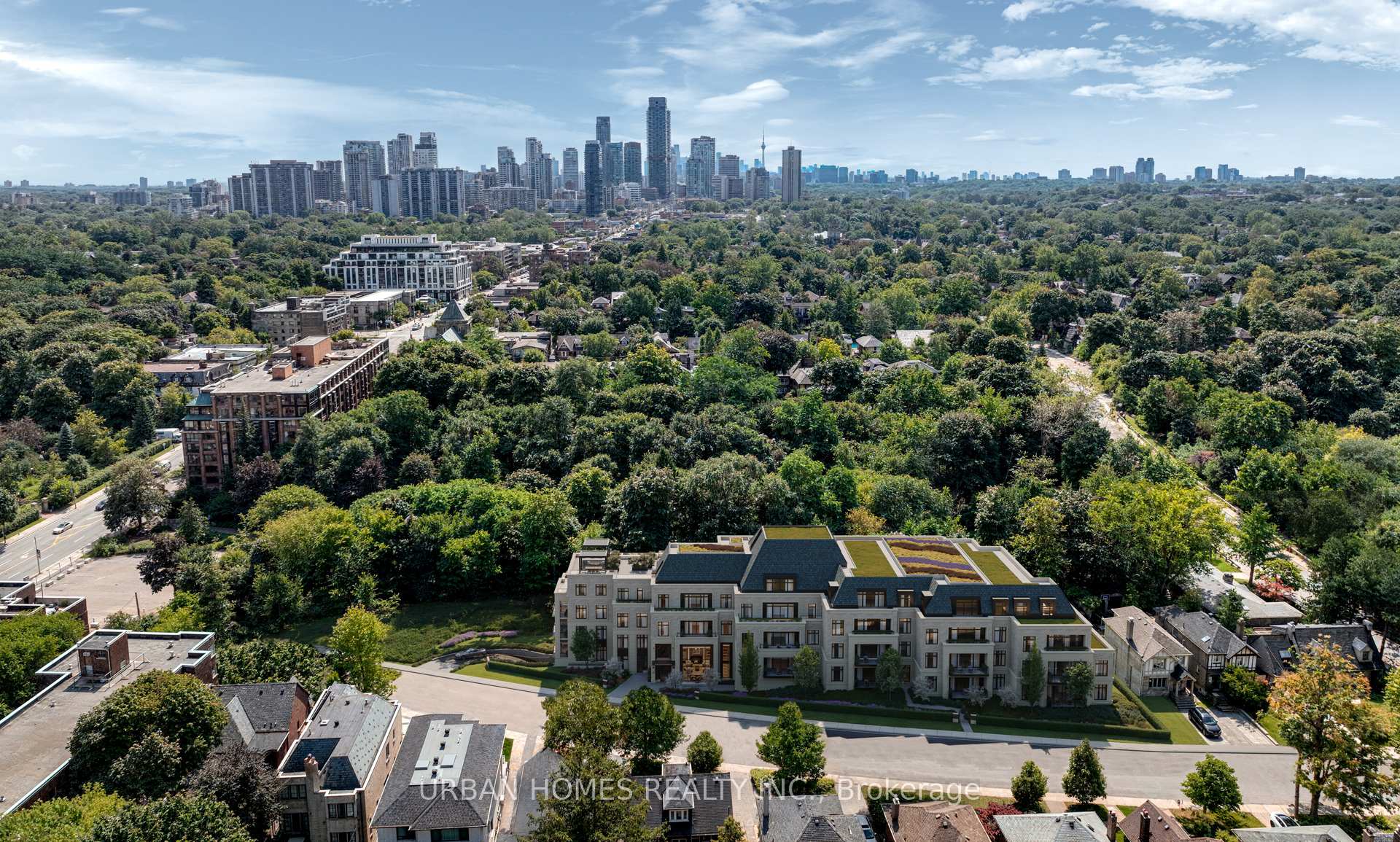 Photo 2 of Unit 101, 33 Chatsworth Drive, Toronto, Lawrence Park South — HOMEH