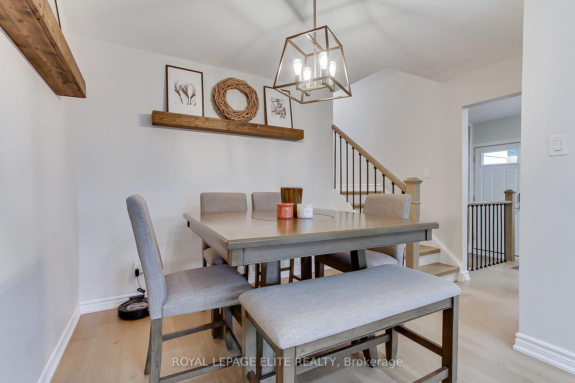 Photo 11 of 13 Alphonsus Court, New Tecumseth, Tottenham — HOMEH