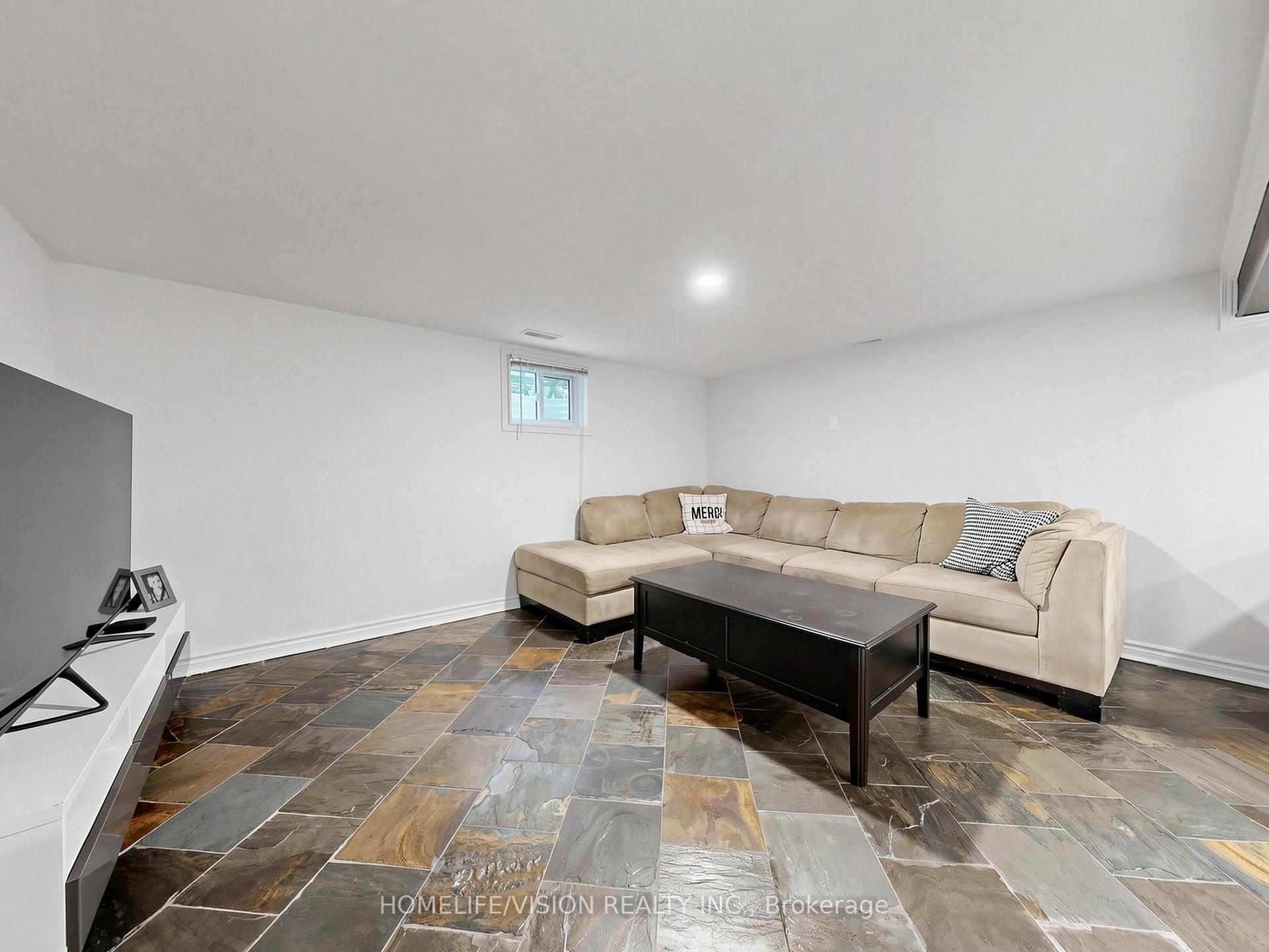 Photo 39 of 9 Lyndfield Crescent, Brampton, Bram East — HOMEH