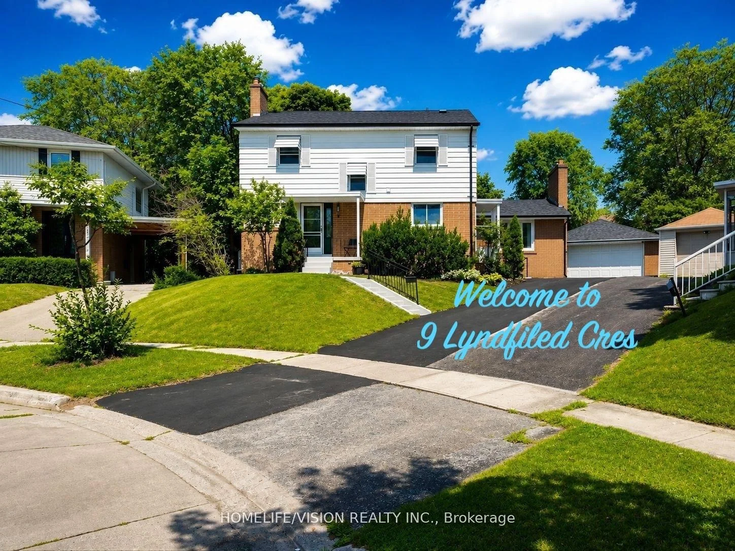 Photo 3 of 9 Lyndfield Crescent, Brampton, Bram East — HOMEH