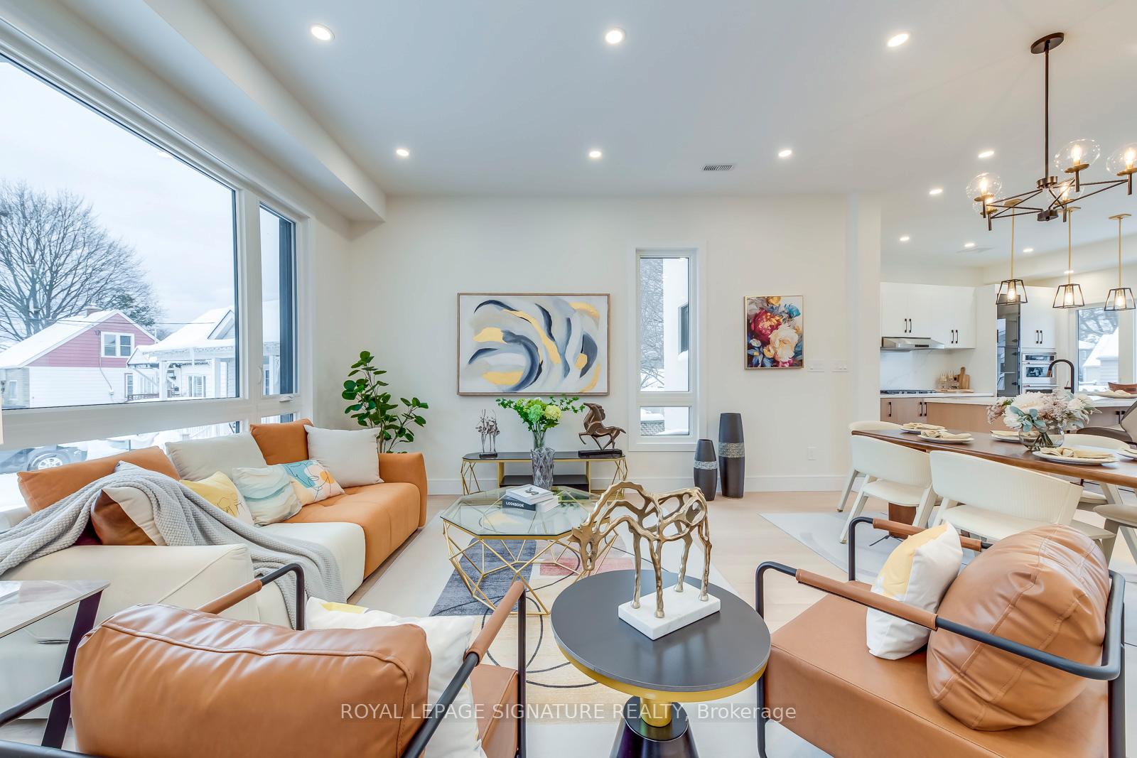 Photo 3 of 24 Merritt Road, Toronto, O'Connor-Parkview — HOMEH