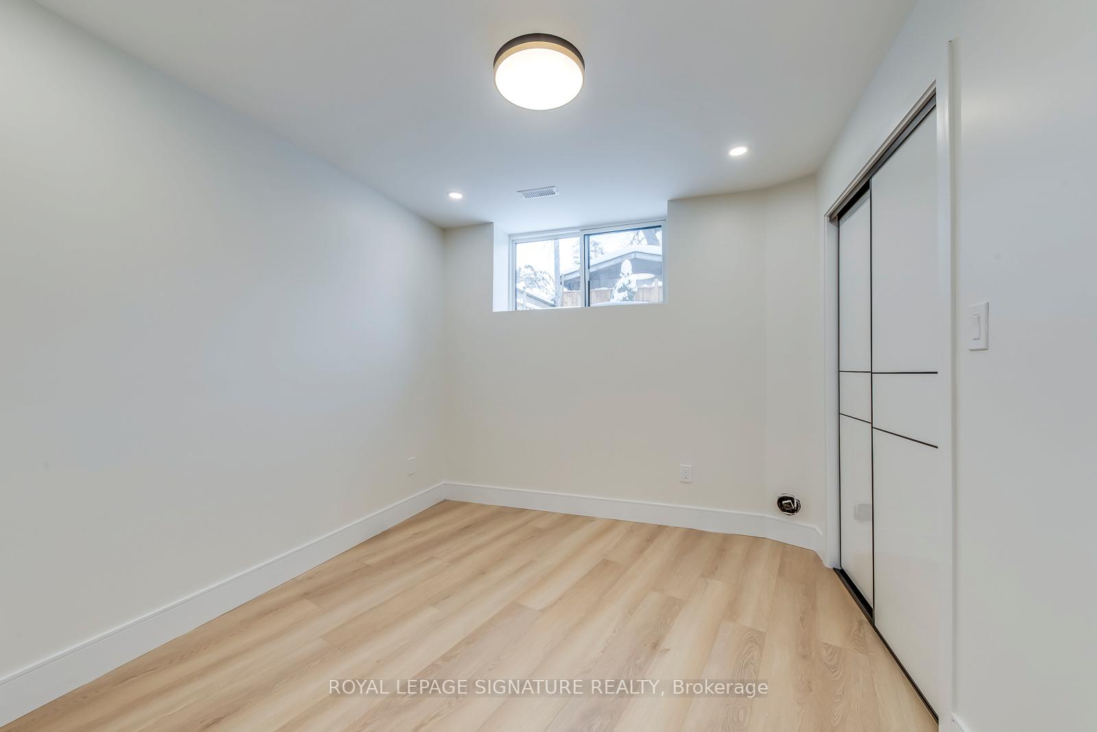Photo 33 of 24 Merritt Road, Toronto, O'Connor-Parkview — HOMEH