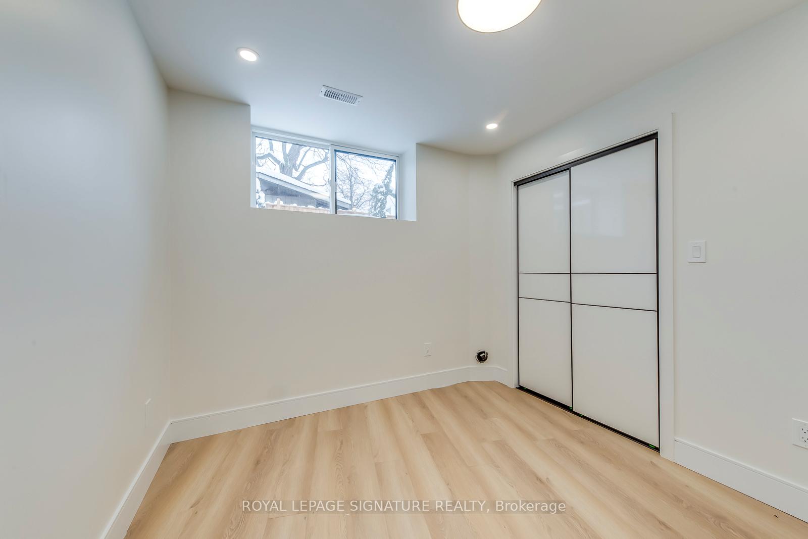 Photo 34 of 24 Merritt Road, Toronto, O'Connor-Parkview — HOMEH