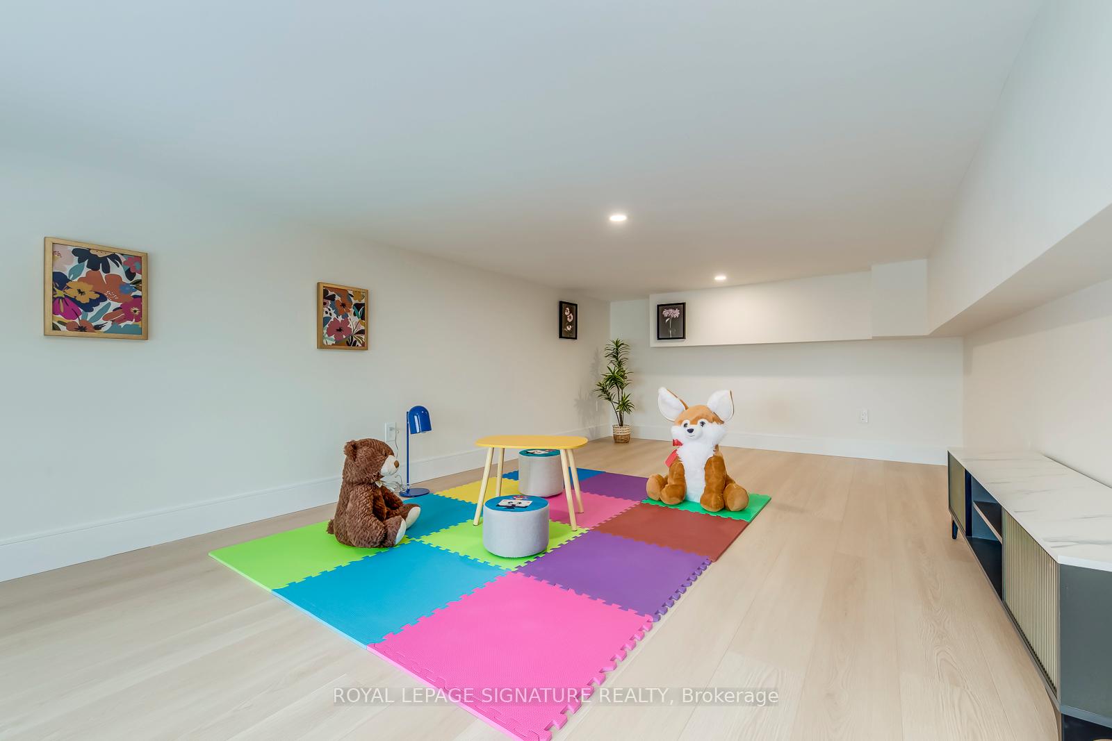 Photo 38 of 24 Merritt Road, Toronto, O'Connor-Parkview — HOMEH
