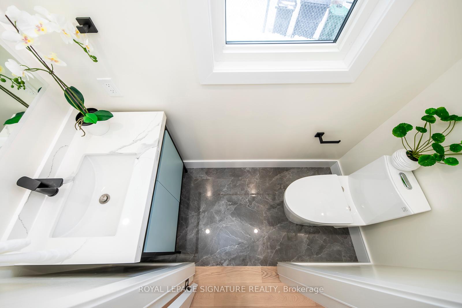 Photo 39 of 24 Merritt Road, Toronto, O'Connor-Parkview — HOMEH