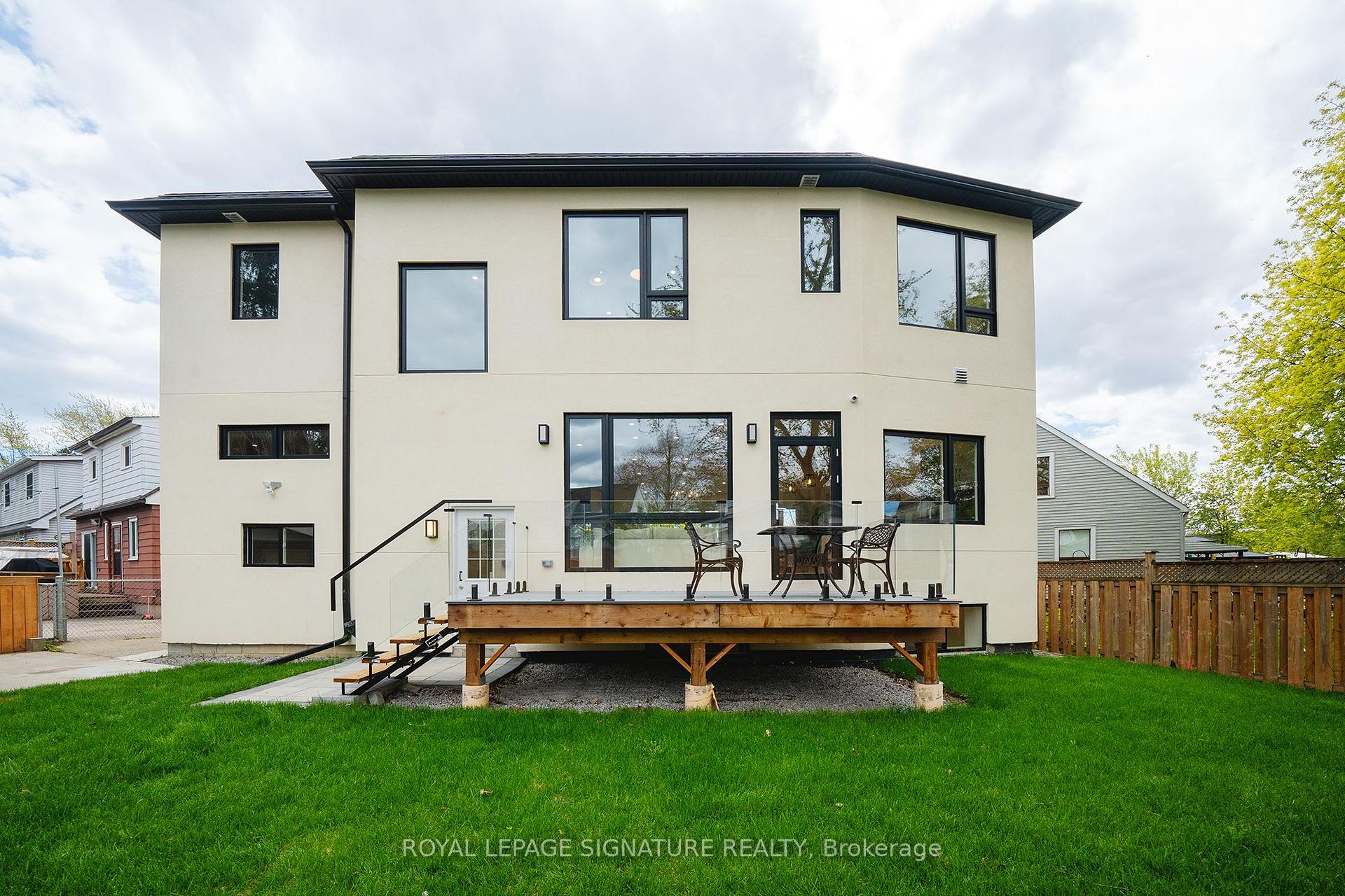 Photo 44 of 24 Merritt Road, Toronto, O'Connor-Parkview — HOMEH