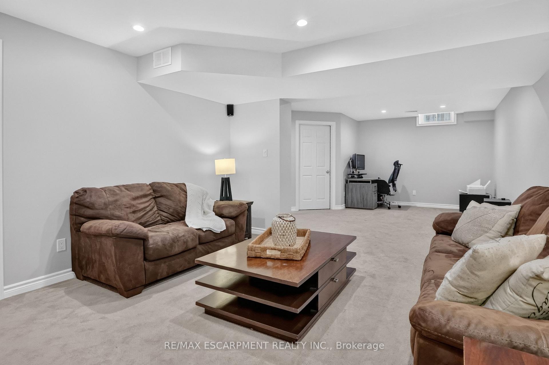 Photo 37 of 4852 Northgate Crescent, Lincoln, Beamsville — HOMEH