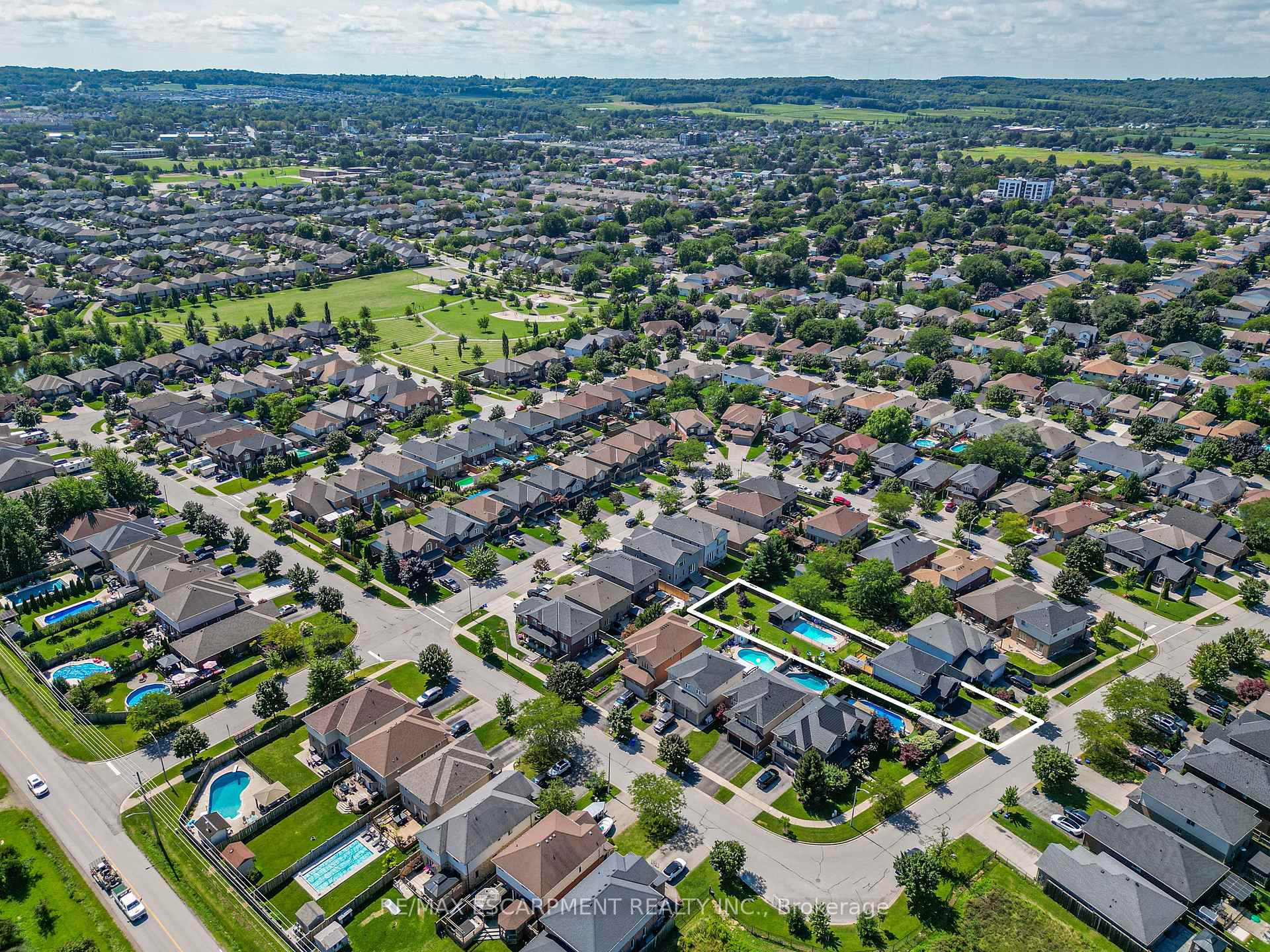 Photo 40 of 4852 Northgate Crescent, Lincoln, Beamsville — HOMEH