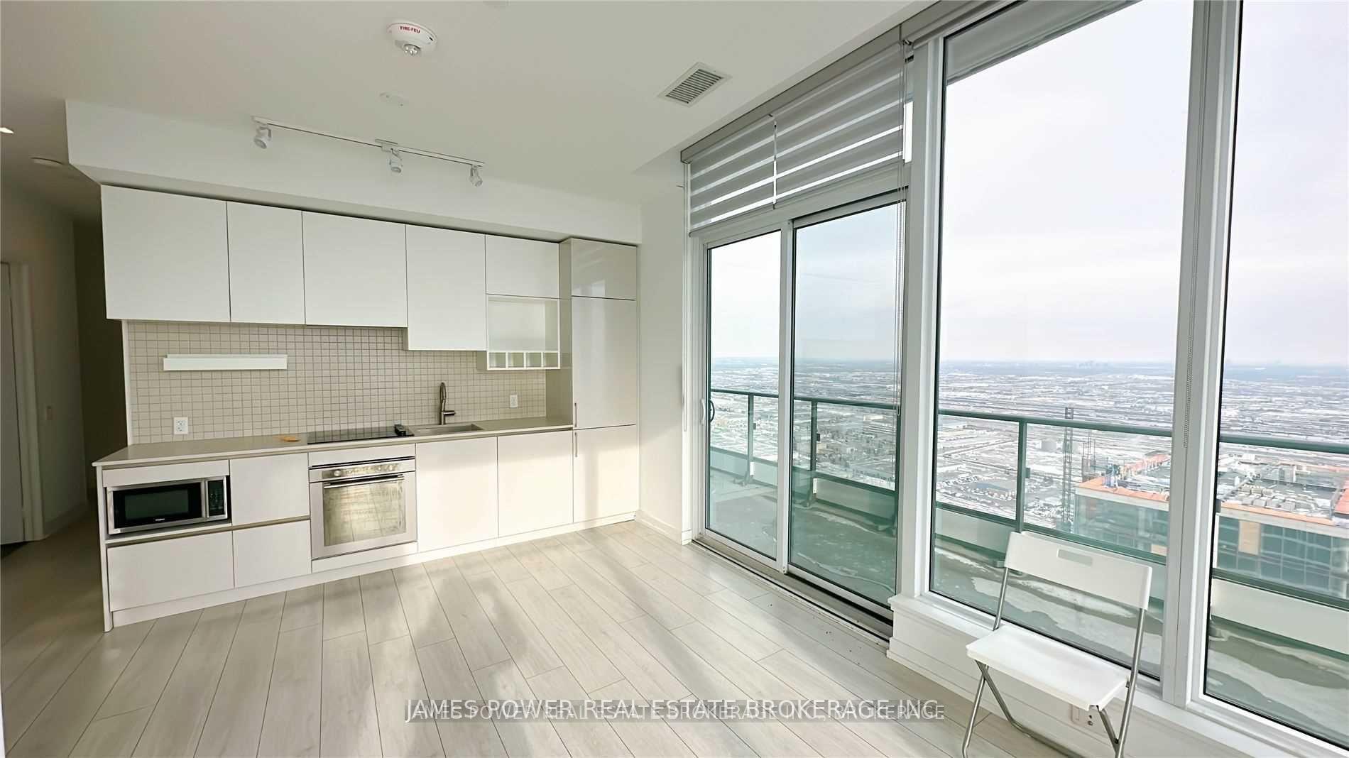 Photo 14 of Unit Ph06, 950 Portage Parkway, Vaughan, Vaughan Corporate Centre — HOMEH