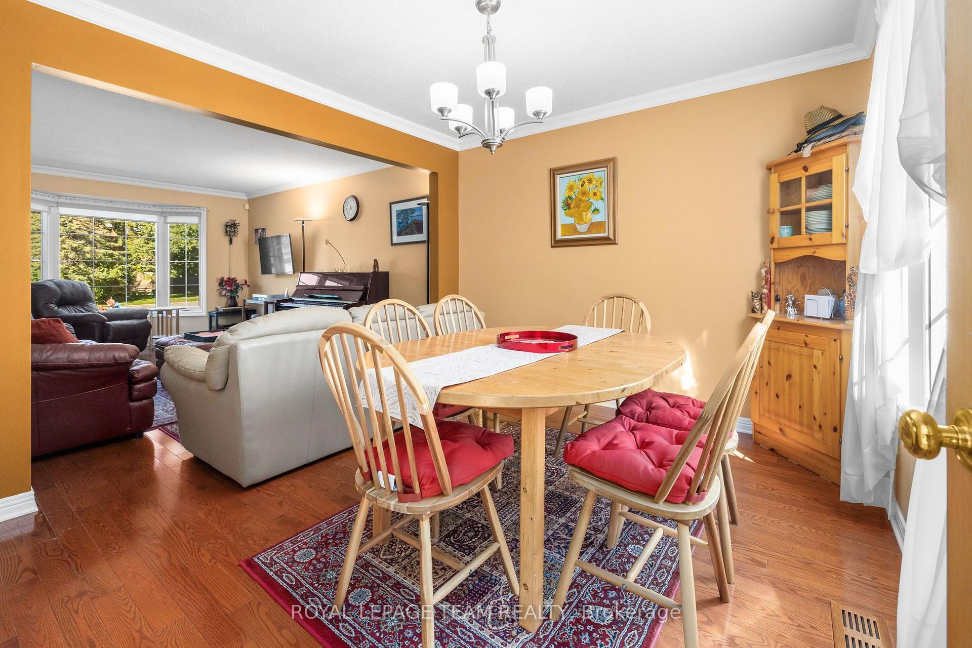 Photo 11 of 67 Holitman Drive, Ottawa, Barrhaven - Knollsbrook — HOMEH