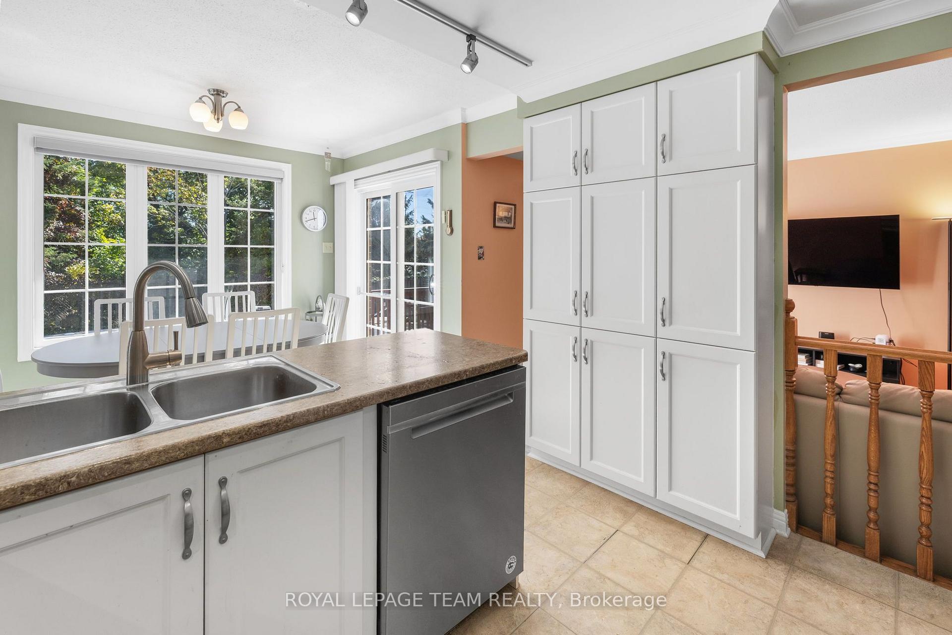 Photo 19 of 67 Holitman Drive, Ottawa, Barrhaven - Knollsbrook — HOMEH