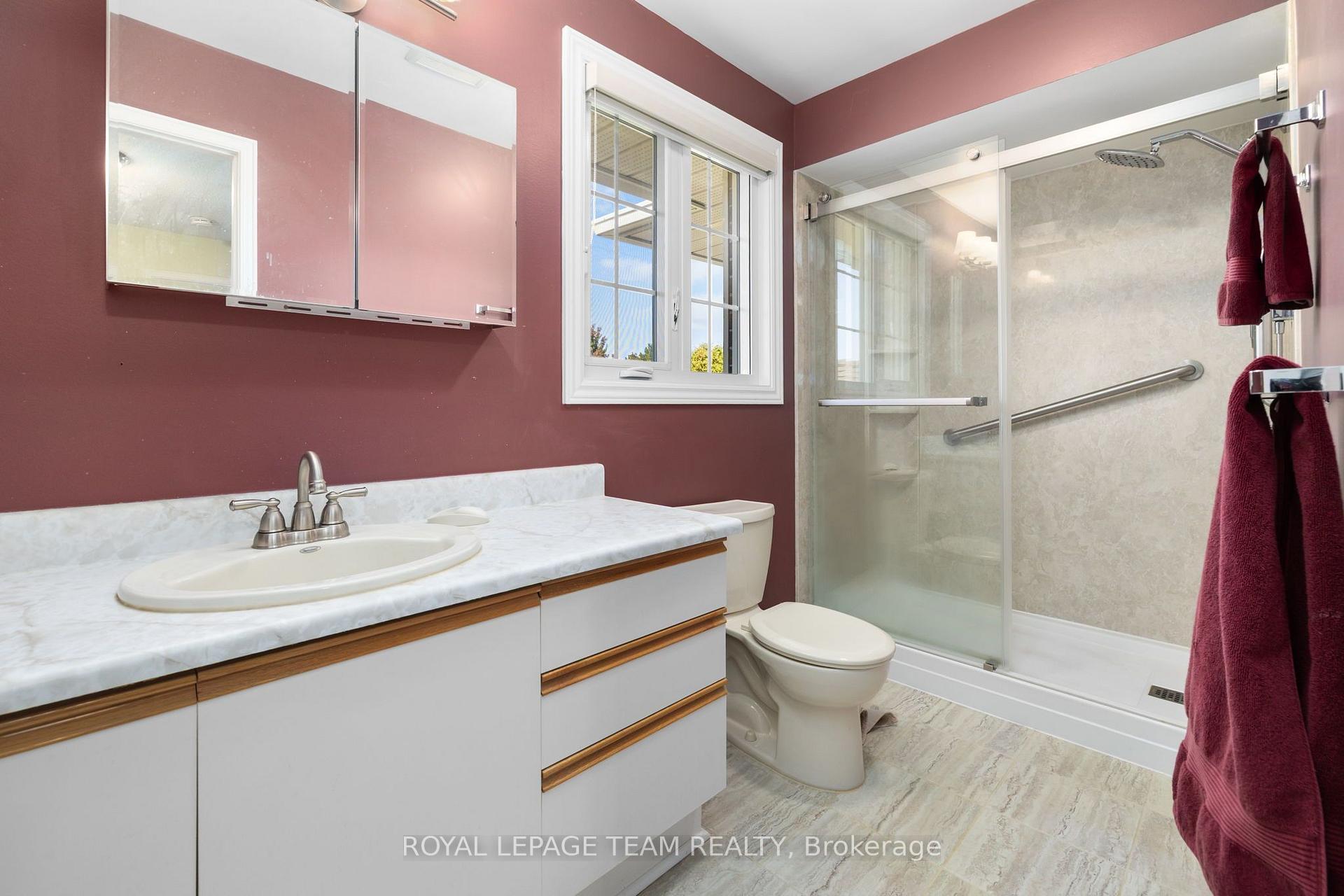 Photo 36 of 67 Holitman Drive, Ottawa, Barrhaven - Knollsbrook — HOMEH