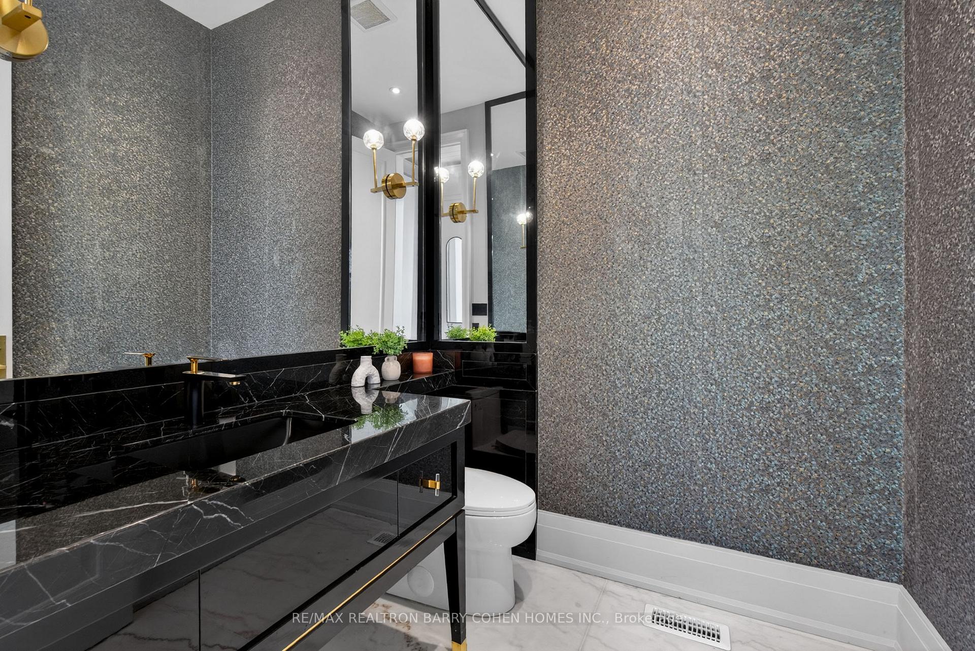 Photo 24 of 321 Morden Road, Oakville, West — HOMEH