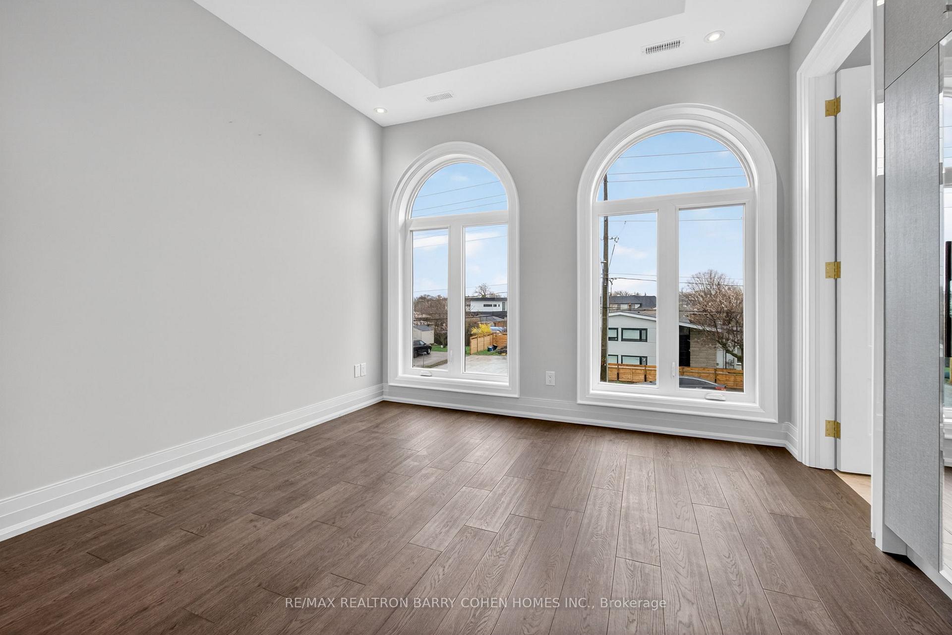 Photo 37 of 321 Morden Road, Oakville, West — HOMEH