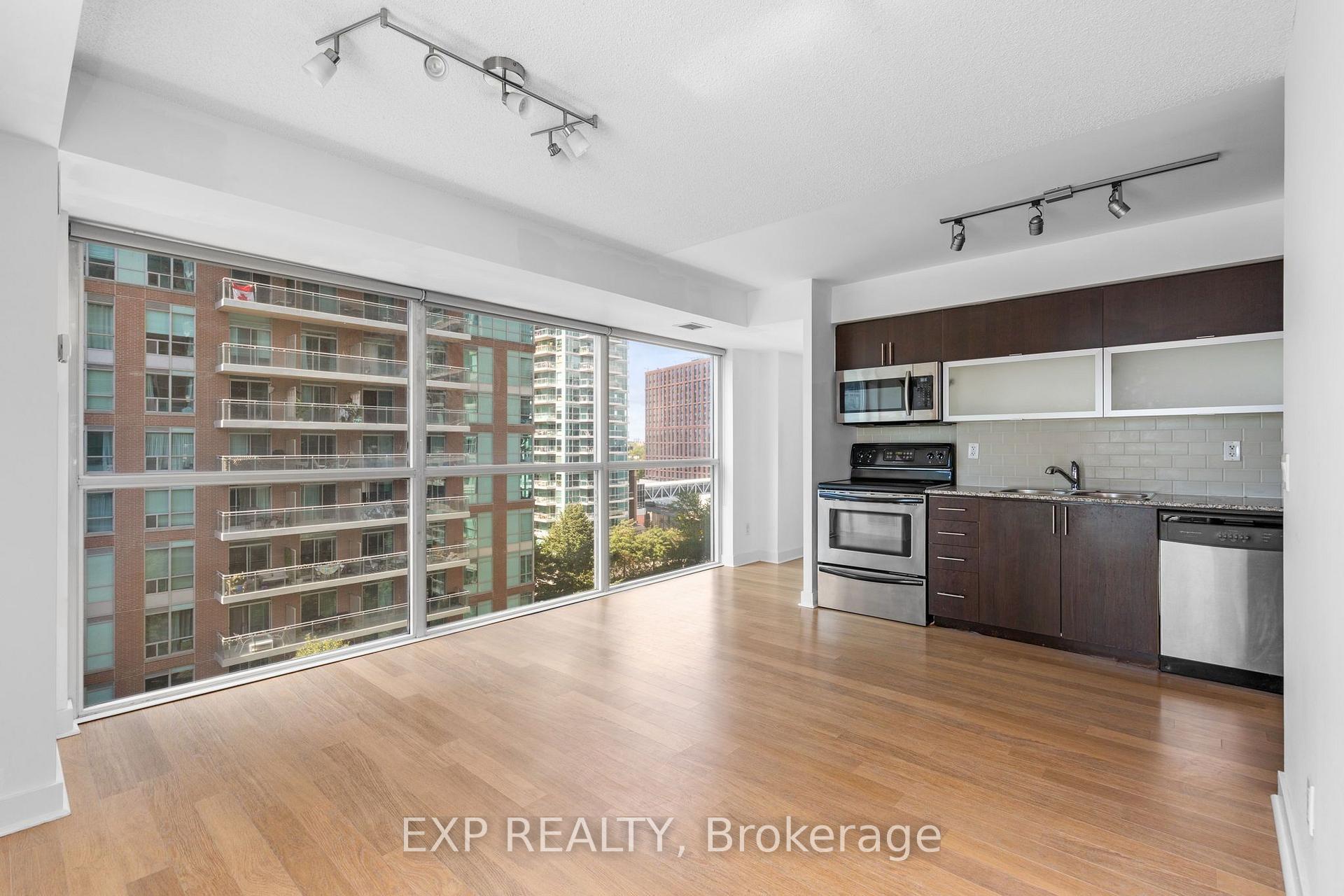 Photo 5 of Unit 712, 80 Western Battery Road, Toronto, Niagara — HOMEH