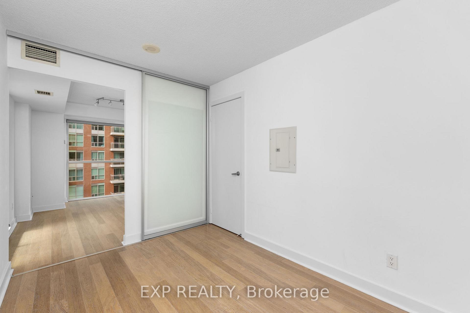 Photo 18 of Unit 712, 80 Western Battery Road, Toronto, Niagara — HOMEH