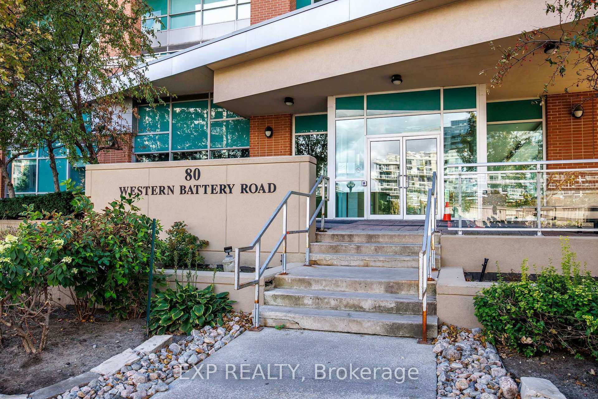 Photo 24 of Unit 712, 80 Western Battery Road, Toronto, Niagara — HOMEH