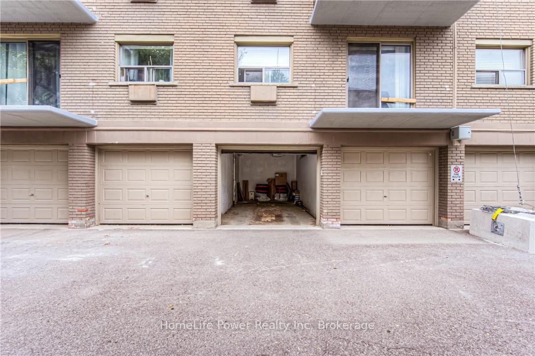 Photo 27 of Unit 501, 283 Fairway Rd N, Kitchener, Chicopee/Freeport — HOMEH
