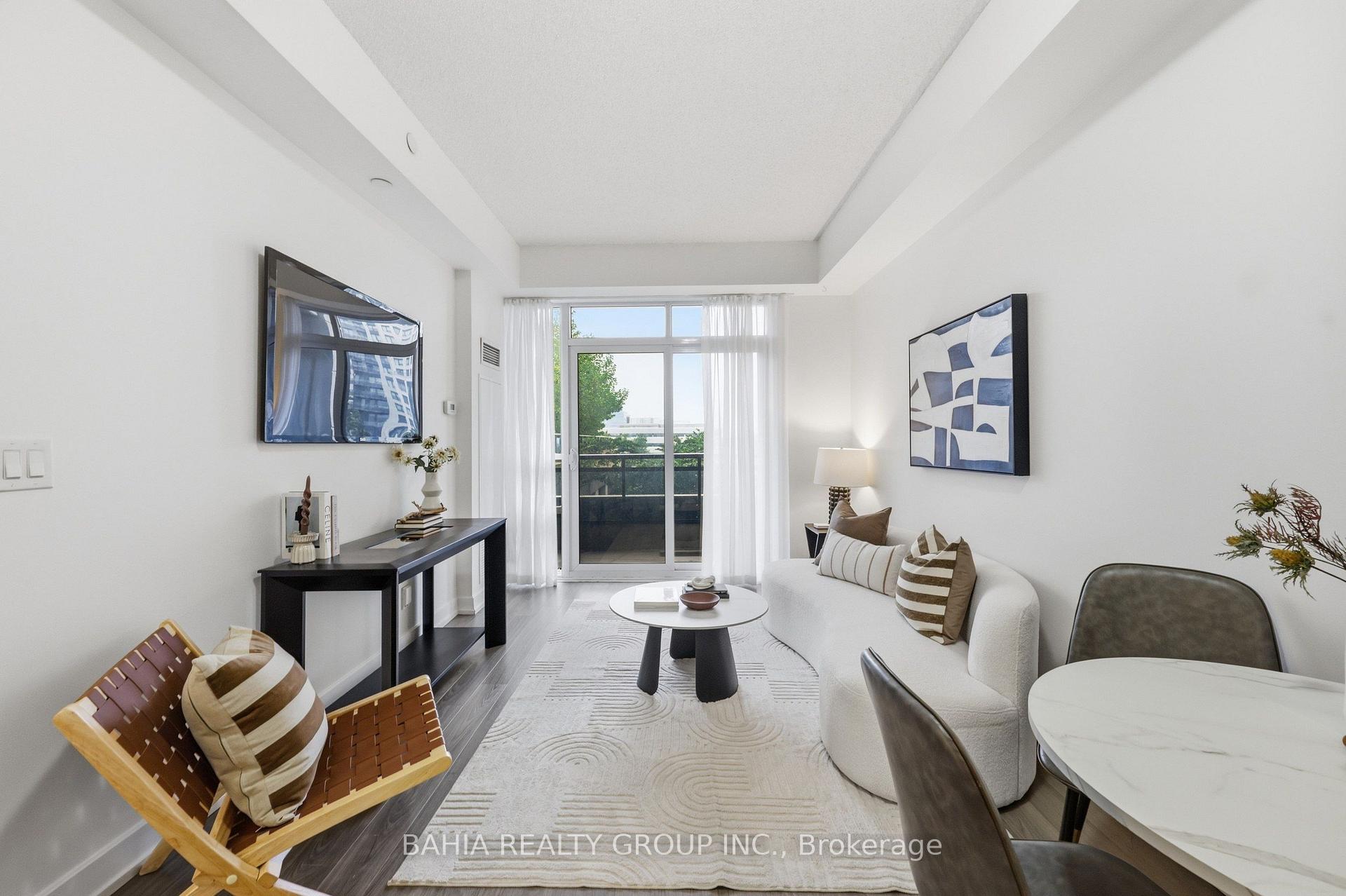 Photo 6 of Unit 301, 6 Eva Road, Etobicoke, Etobicoke West Mall — HOMEH