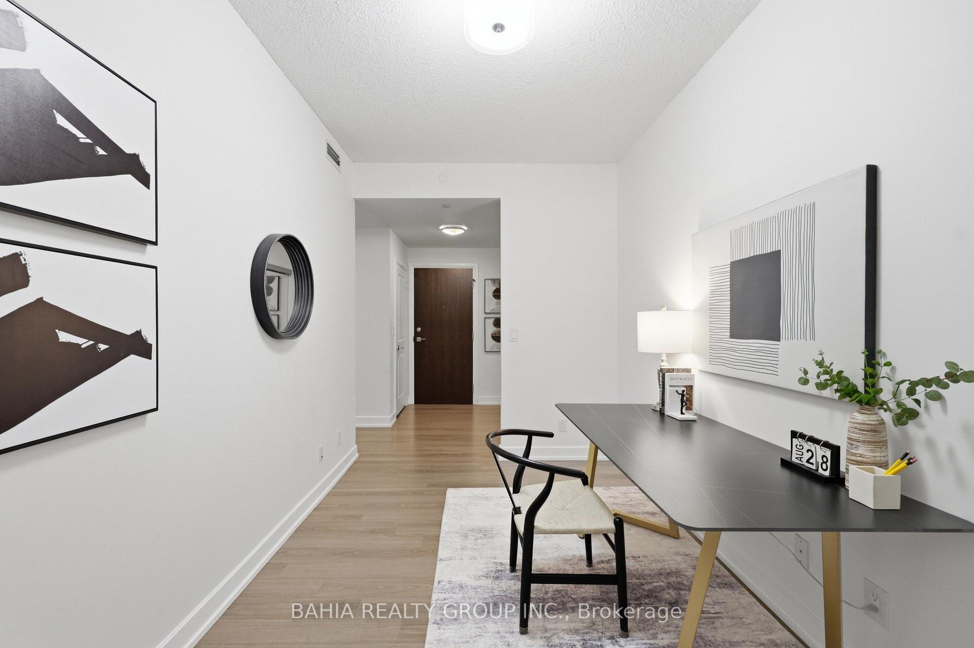 Photo 13 of Unit 301, 6 Eva Road, Etobicoke, Etobicoke West Mall — HOMEH