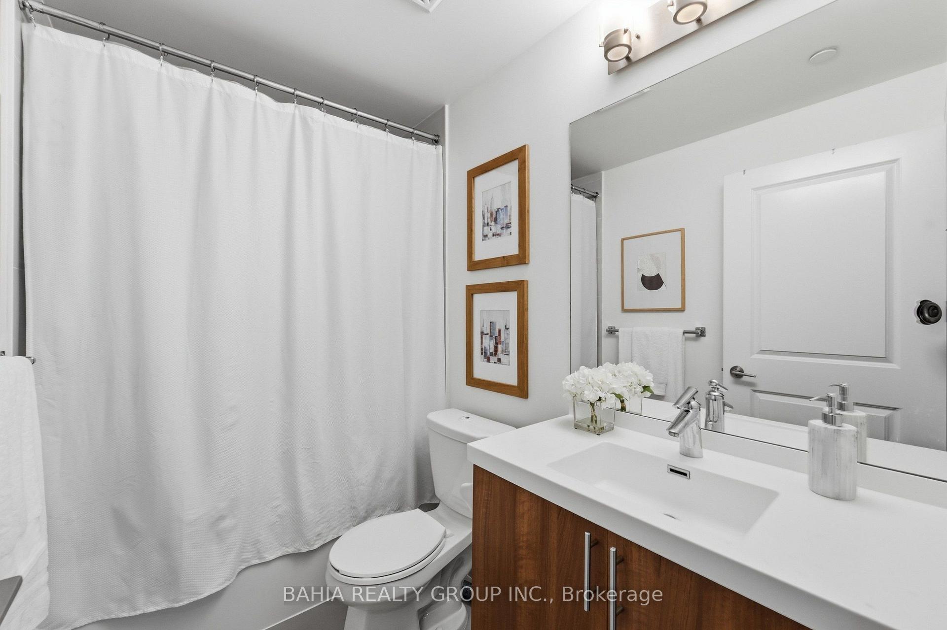 Photo 16 of Unit 301, 6 Eva Road, Etobicoke, Etobicoke West Mall — HOMEH